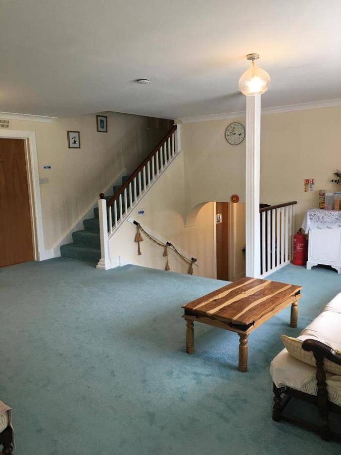 Robinhill Garden Hotel Forres Eksteriør billede